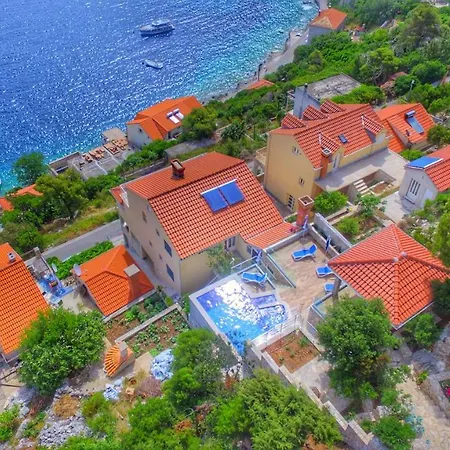 Adriatic-house & Seaview Pool Sobra